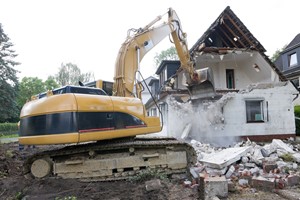 Rozbiórki i wyburzenia budynków Rzeszów - domy, stodoły, garaże, ściany